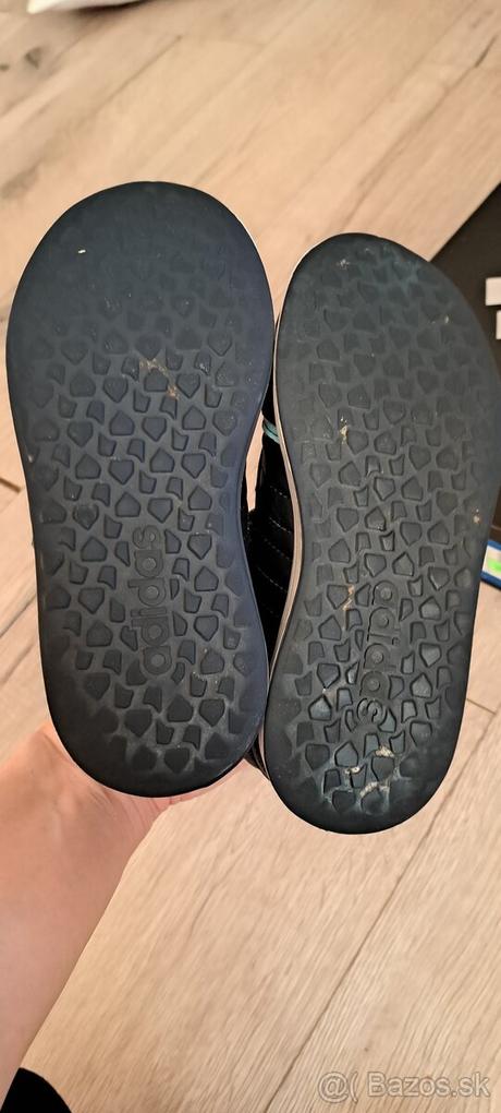 Chlapčenské prechodné tenisky adidas veľ. 30, adidas,30