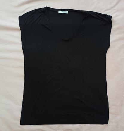 Čierne elastické tričko zn.pieces, s