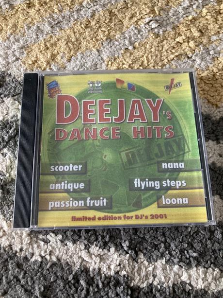 Deejays dance hits cd, 