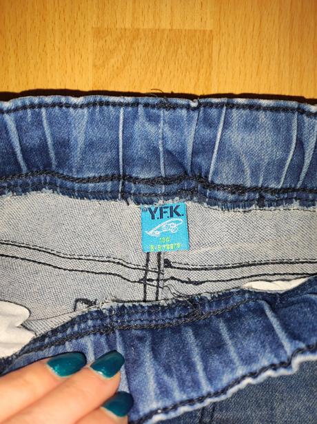 Trojštvrťové rifle chlapčenské nové 134, 134