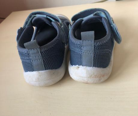 Topanky/ papučky, 25