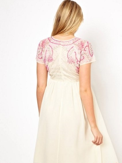 Nádherné šaty aj pre tehulky, 36 / s