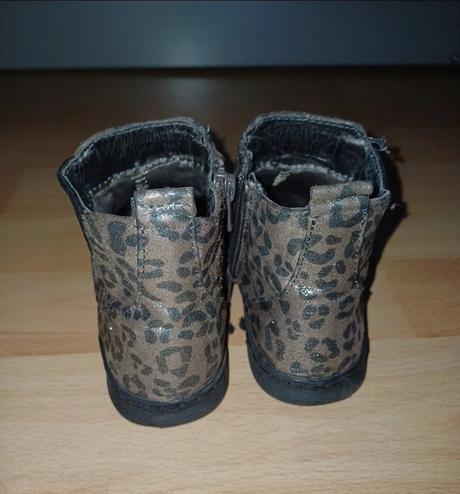 Prechodne nizke čižmičky, f&f,25