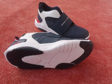 Tommy hilfiger tenisky veľkosť 41, tommy hilfiger,41