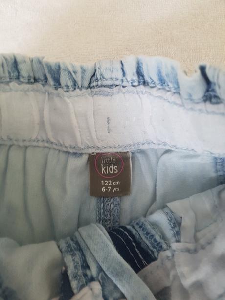 Voľnejšie tenké rifle, pepco,122