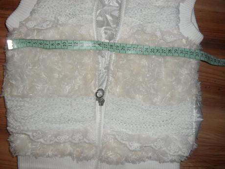 Vesta so stojačikom, veľkosť č. 98/104 cm, 98