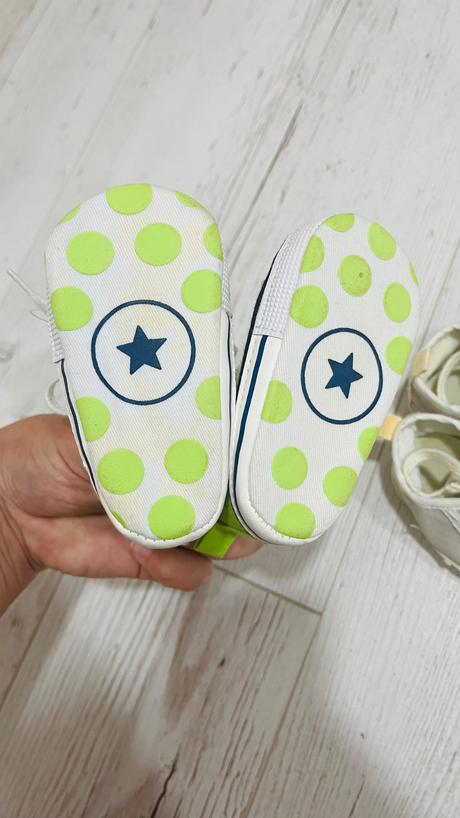 Capačky pre bábätka, <17