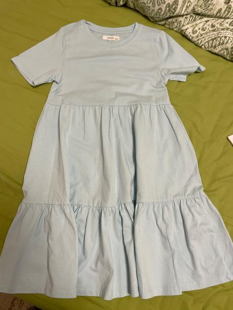 Balicek tricko a saty, vel. 140-146, 140–152