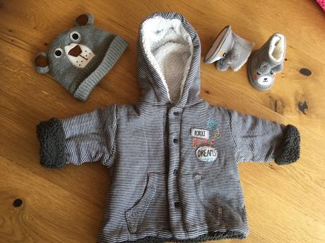 Nádherný obojstranný kabátik, 74