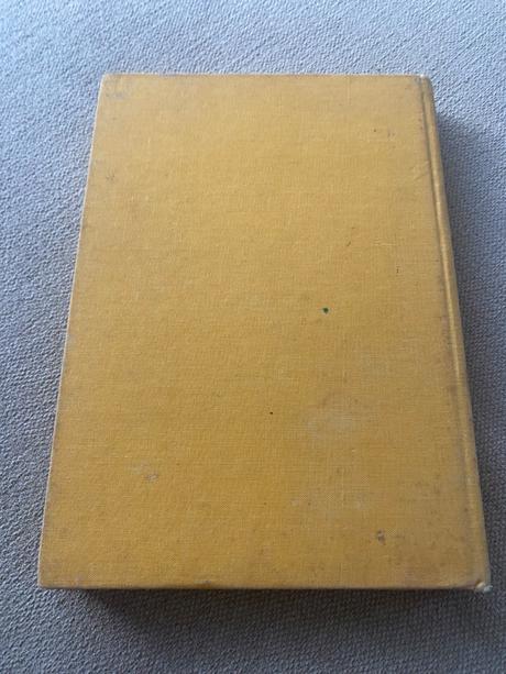 Staré retro čarodejný strom filipínske rozprávky,