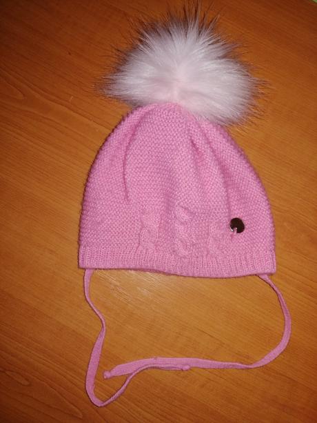 Predám peknú detskú čiapočku, 86