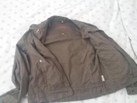 Prechodná bundička- veľmi zachovalá, 146