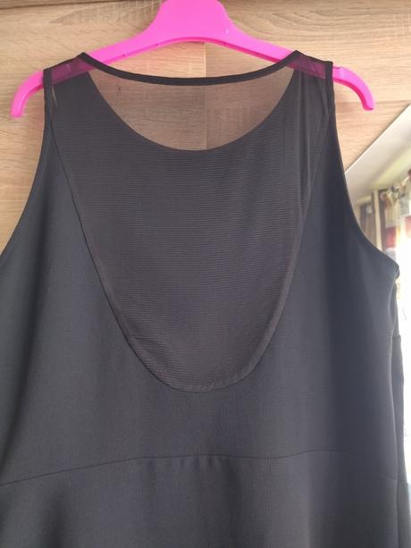 Sviatočné krátke šaty, 40