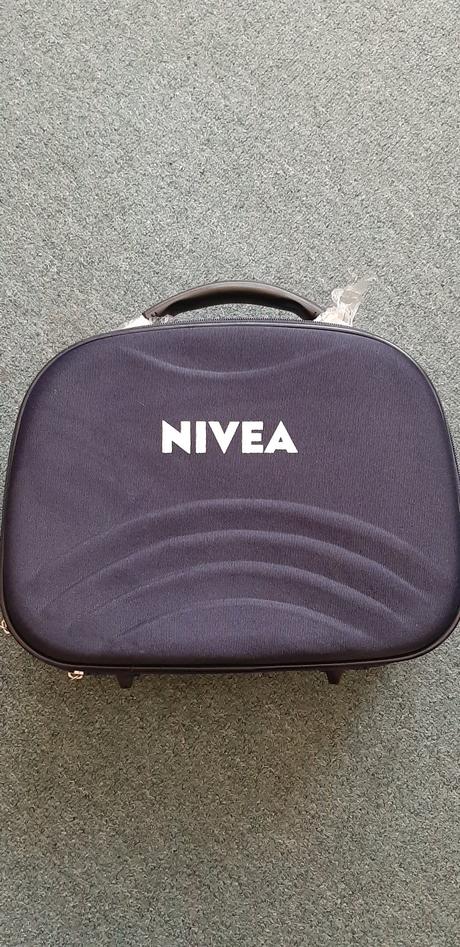 Kufrík na kozmetiku, 