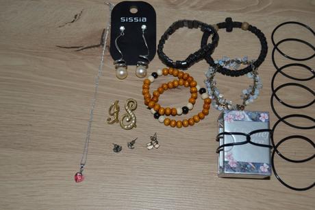 Bižutérne šperky 3 sady balené po 11 ks/7e,