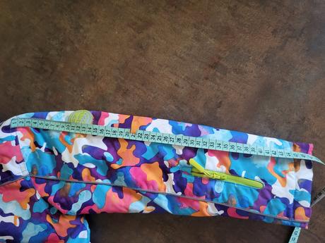 Zimna bunda, lewro,128