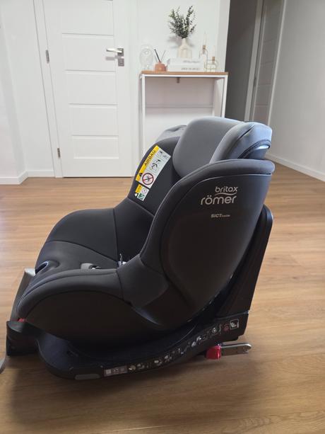 Britax römer dualfix 3 i-size + isofix otočná, britax
