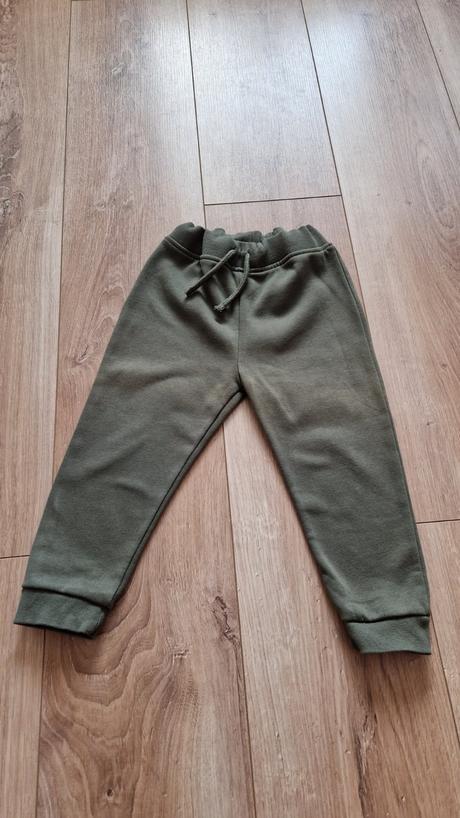 Tepláky zn. primark veľ. 98 cm., primark,98