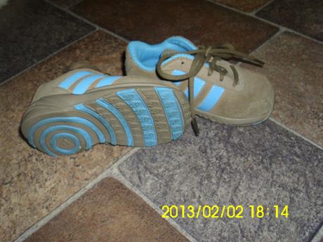 Mam na predaj kozene tenisky, adidas,21