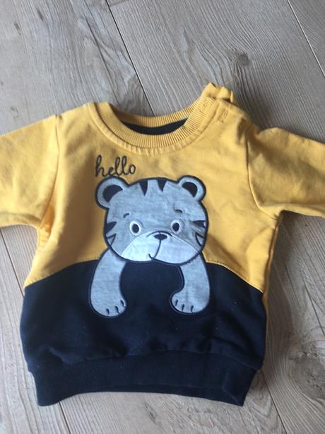 Teplákova súprava, 74