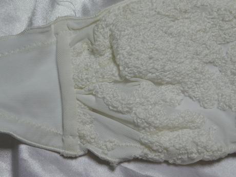 Luxusna plavkova podprsenka,mliečnej farby, 34 / 36 / xs