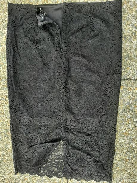 Čierna čipkovaná sukňa gate woman velk. 42., gate,42
