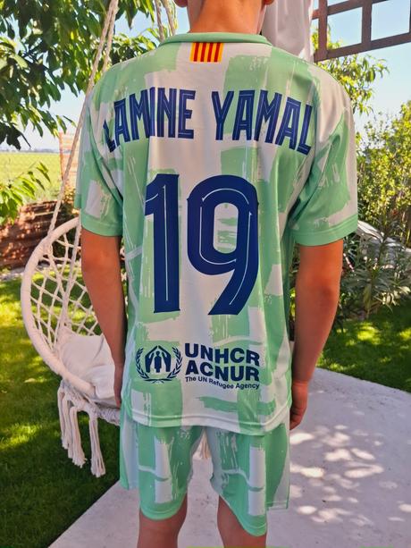 Futbalový dres yamal, 116