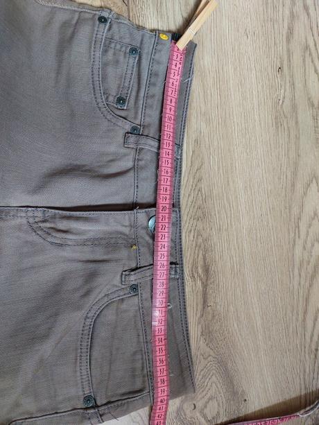 Dkny nové rovné rifle velk.27r, dkny,m