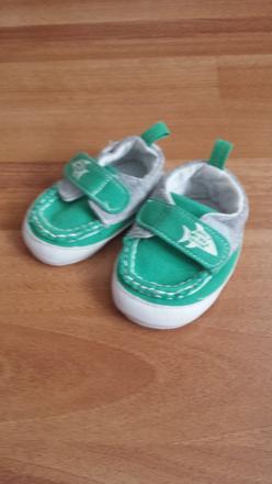 Capacky pre maleho fesaka, <17