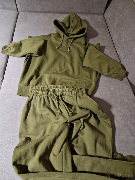 Tepláková súprava zelená   2+1zadarmo, m