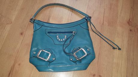 Tyrkysová kabelka,