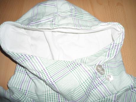 Bielo-zeleno-fialova mikina, xs