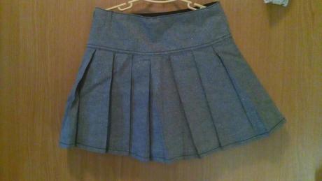 Sivá suknička, dopodopo,122