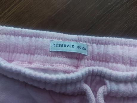 Teplaky reserved 104, reserved,104