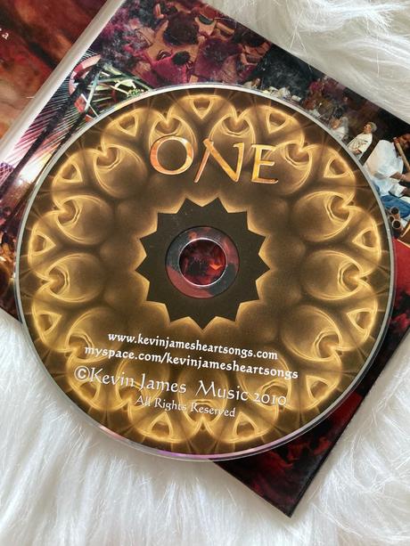 Cd kevin james one, 