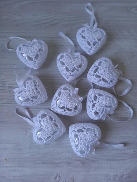 Háčkované 3d srdce, 