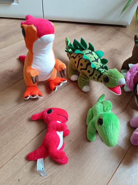 Plysove dinosaury, 