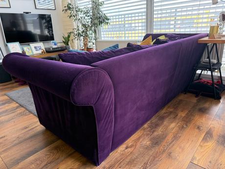 Trojmiestna komfortná sedačka s taburetkou,