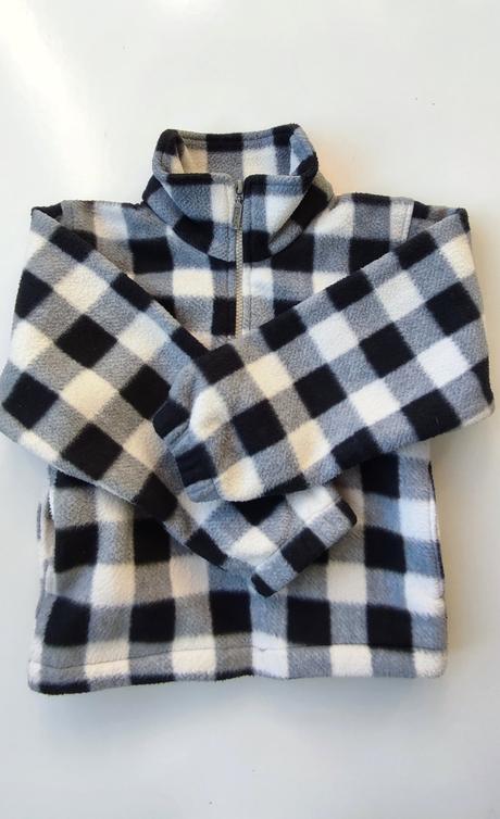 Mikina s vreckami, 116