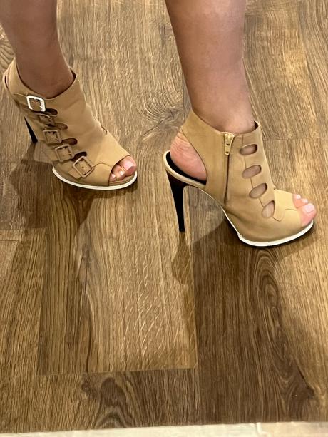 Aldo vysoké kožené sandále, 40