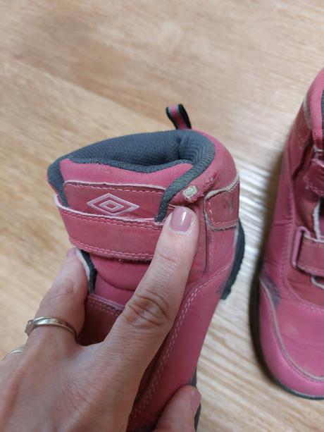 Detské prechodné topánky umbro veľ. 32, umbro,32