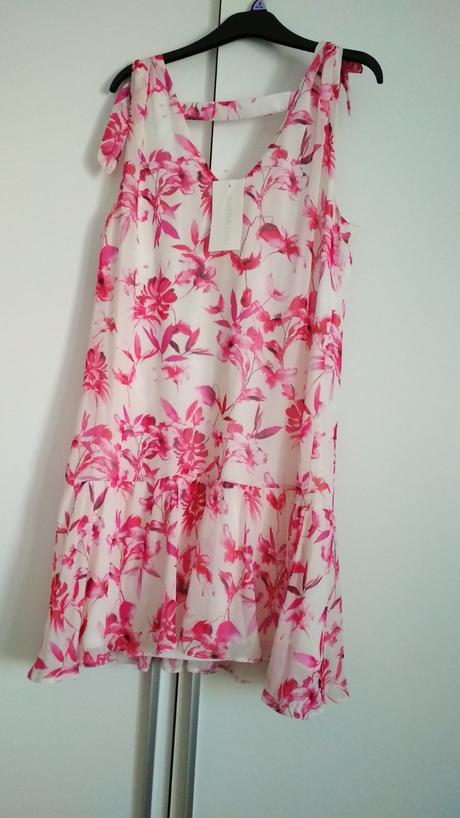 Letné kvetinové bielo-ružové dámske šaty, xl