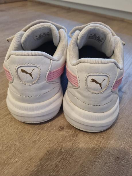 Predám tenisky, puma,33