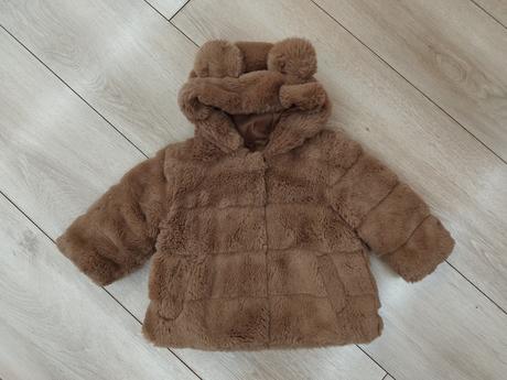 Úžasný kožúšok - bundička, primark,74