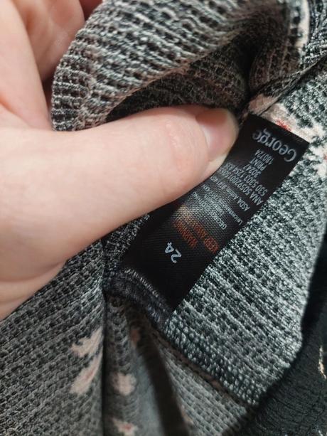 Romantické kvetované šaty george s viazaním veľ. 5, george,5xl