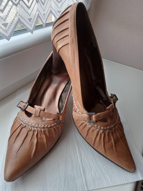 Topánky lodičky, baťa,37