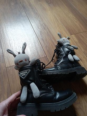 Krásne zimné topánky v 27, 27