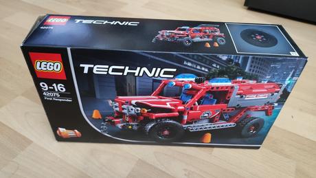 Lego technic 42075 záchranné auto,