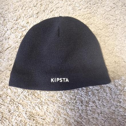 Tepla ciapka vhodna na trening, kipsta,128