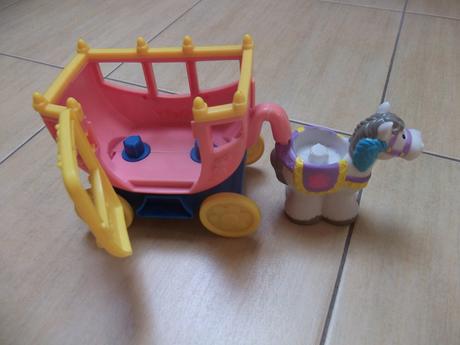 Princezna a princ - fisher price, 